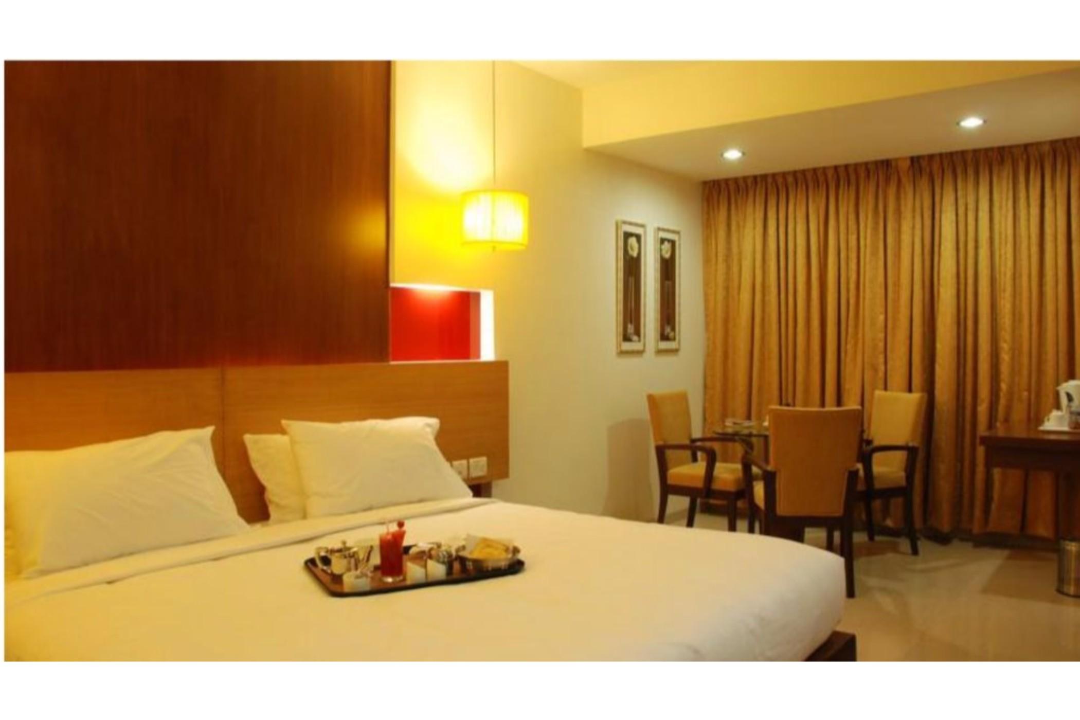 The Oriental Residency Hotel Мумбай Стая снимка